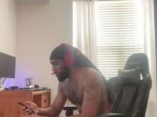 reelraw webcam model stream image