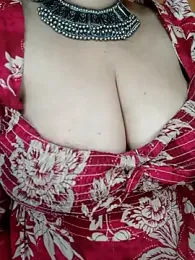 Angle_star111 webcam model stream image