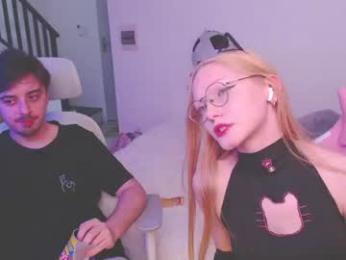 blush_alert webcam model stream image