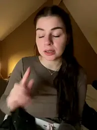 EllyNora webcam stripchat model stream image