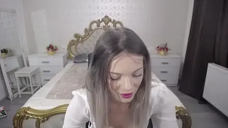 AmberTop webcam stripchat model stream image