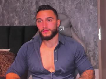 brad1_ webcam model stream image