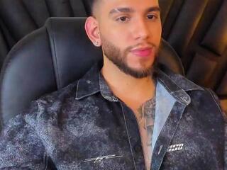 Robert Croy webcam model stream image