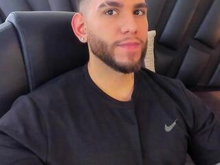 Robert Croy webcam model stream image