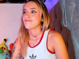 sabrina-cole webcam camsoda model stream image