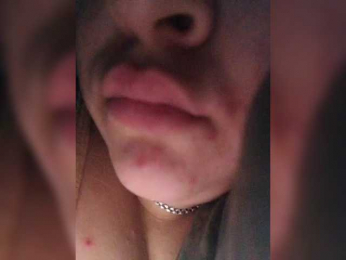 Mari-kis45 webcam model stream image