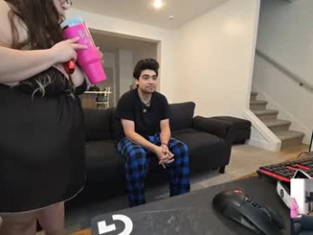 theslutcouple98 webcam model stream image