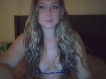 Taytay19 webcam bongacams model stream image