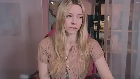 katt__y webcam model stream image