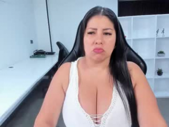 natural_bigboobs webcam model stream image