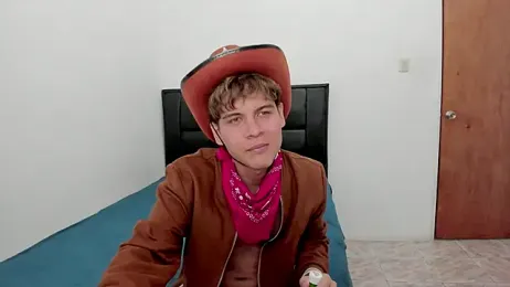 javieryalejandro webcam stripchat model stream image