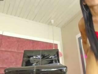 shara-goddes05 webcam model stream image