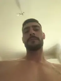 Hugo-hetero34 webcam stripchat model stream image