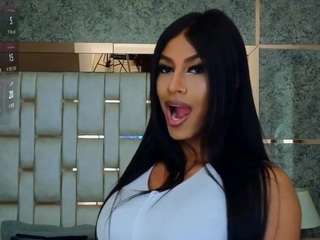 blackbeauty-ts webcam camsoda model stream image