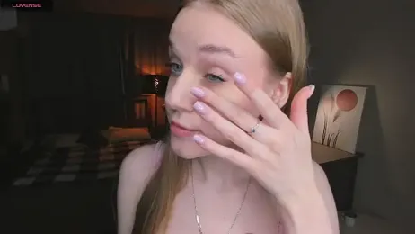 OdellaFrake webcam model stream image