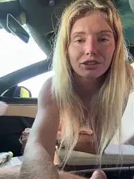 Lady_Liaa webcam model stream image