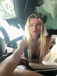 Lady_Liaa webcam model stream image