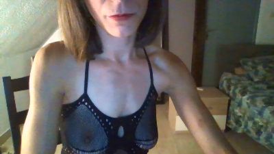 Loolaa_k webcam cam4 model stream image