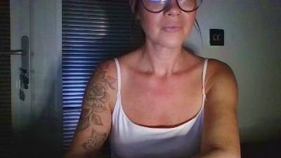 ScarlettDesire webcam model stream image