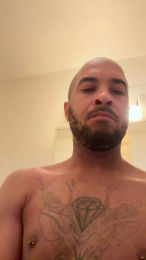 Loloo27 webcam model stream image