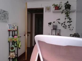 littlelaksmi webcam model stream image