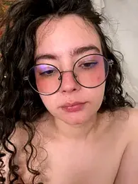 Antoniart_ webcam model stream image