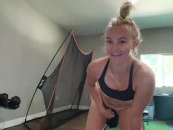chloexbabe webcam model stream image