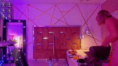 AlessiaDouce webcam model stream image