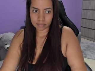 boomsarr webcam model stream image