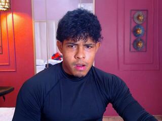 Xavier Bryant webcam model stream image
