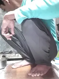 Burhade-- webcam model stream image