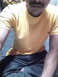 Burhade-- webcam model stream image