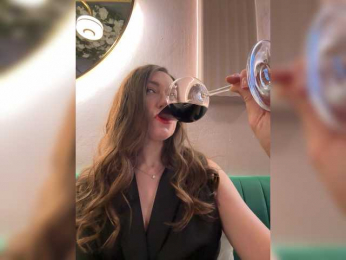 theBESTorNOTHING webcam bongacams model stream image