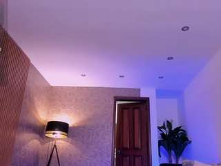 viiolet-thomas webcam model stream image