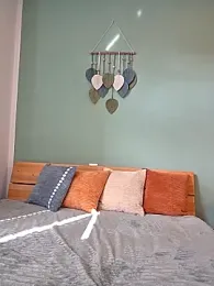 NoraDevot webcam model stream image