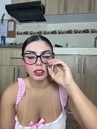 zui_lu webcam stripchat model stream image