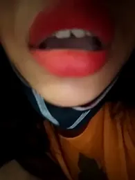 Hotty-Divya webcam model stream image