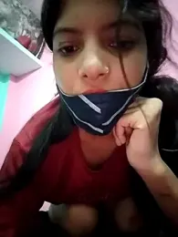 Hotty-Divya webcam model stream image