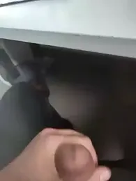 Vuruadam0405 webcam model stream image