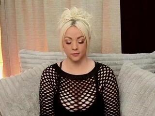 Hope Daylee webcam model stream image