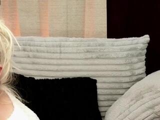 Hope Daylee webcam model stream image