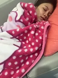 TOP_po webcam model stream image