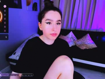 lily_xbaby webcam model stream image