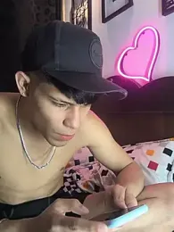 Boys_Eyes webcam stripchat model stream image
