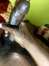 AnonymousBBCforTheMummies webcam model stream image