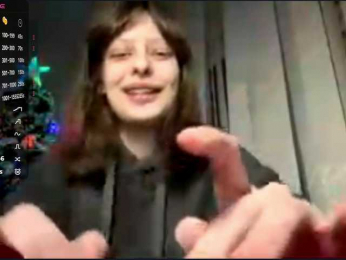 LynellGarzia webcam bongacams model stream image