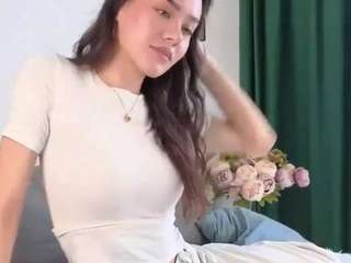 aisha-eilish webcam model stream image