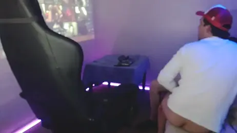 TypicalDepot5 webcam model stream image