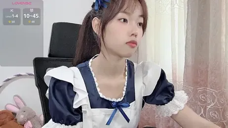 Lvy--v webcam model stream image