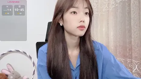 Lvy--v webcam model stream image